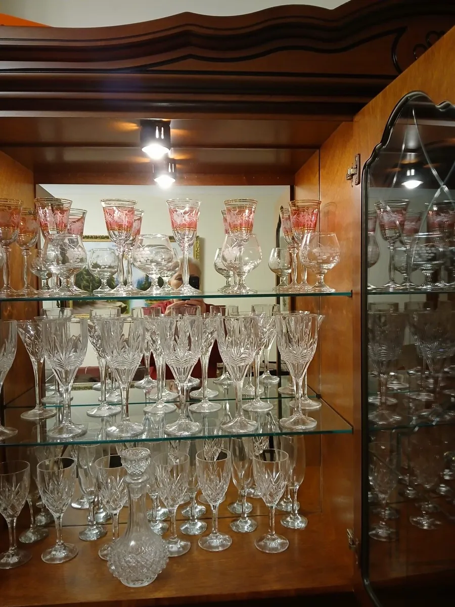 Vintage Style Mahogany Unit - Image 3