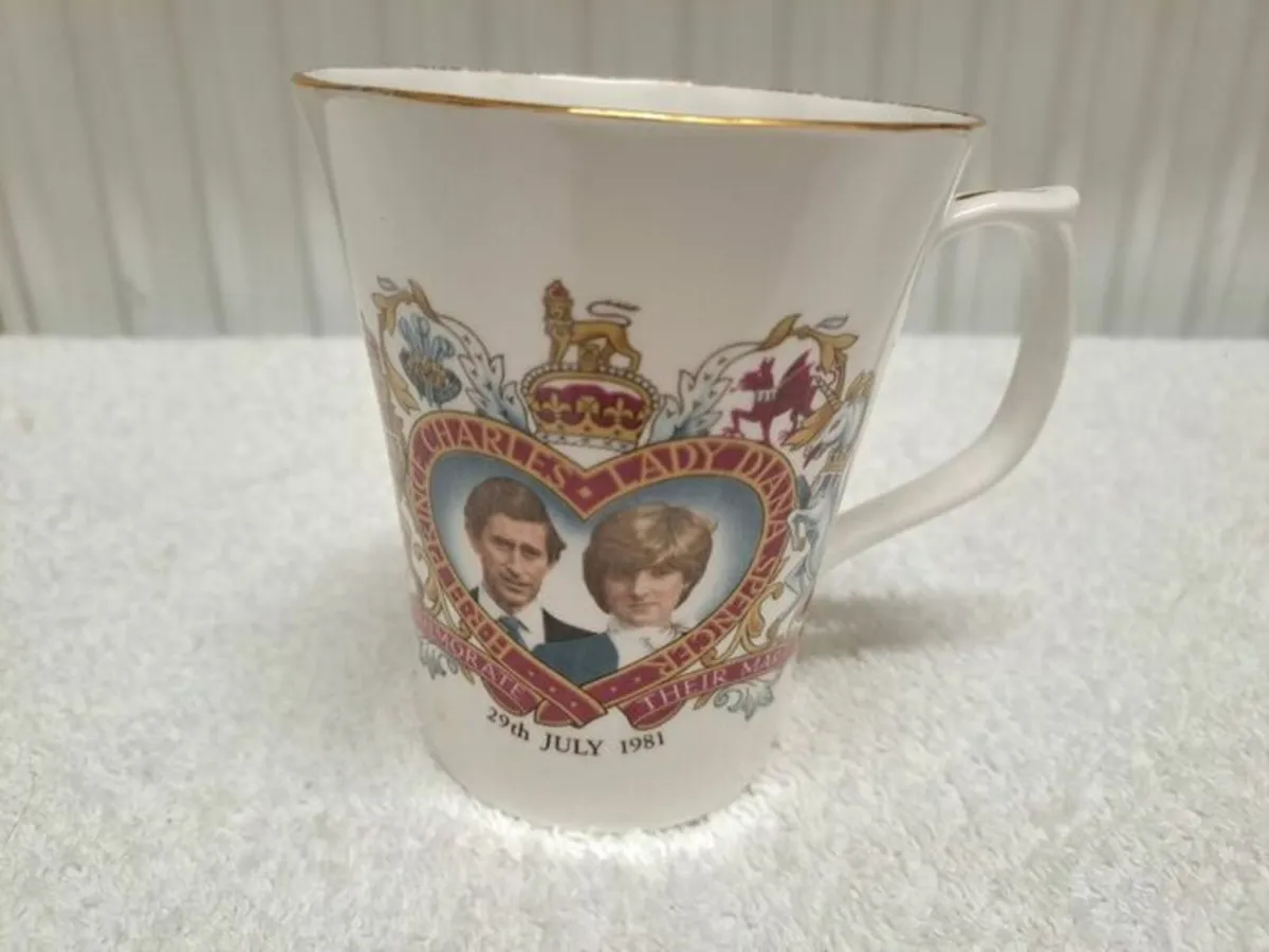 Vintage Prince Charles and Lady Diana wedding mug - Image 1