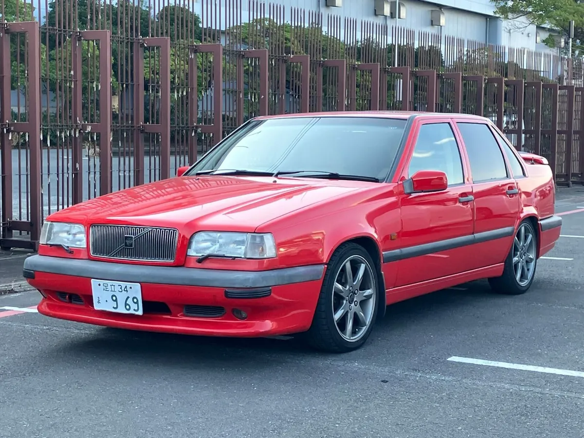 1996 Volvo 850R Auto - Image 1