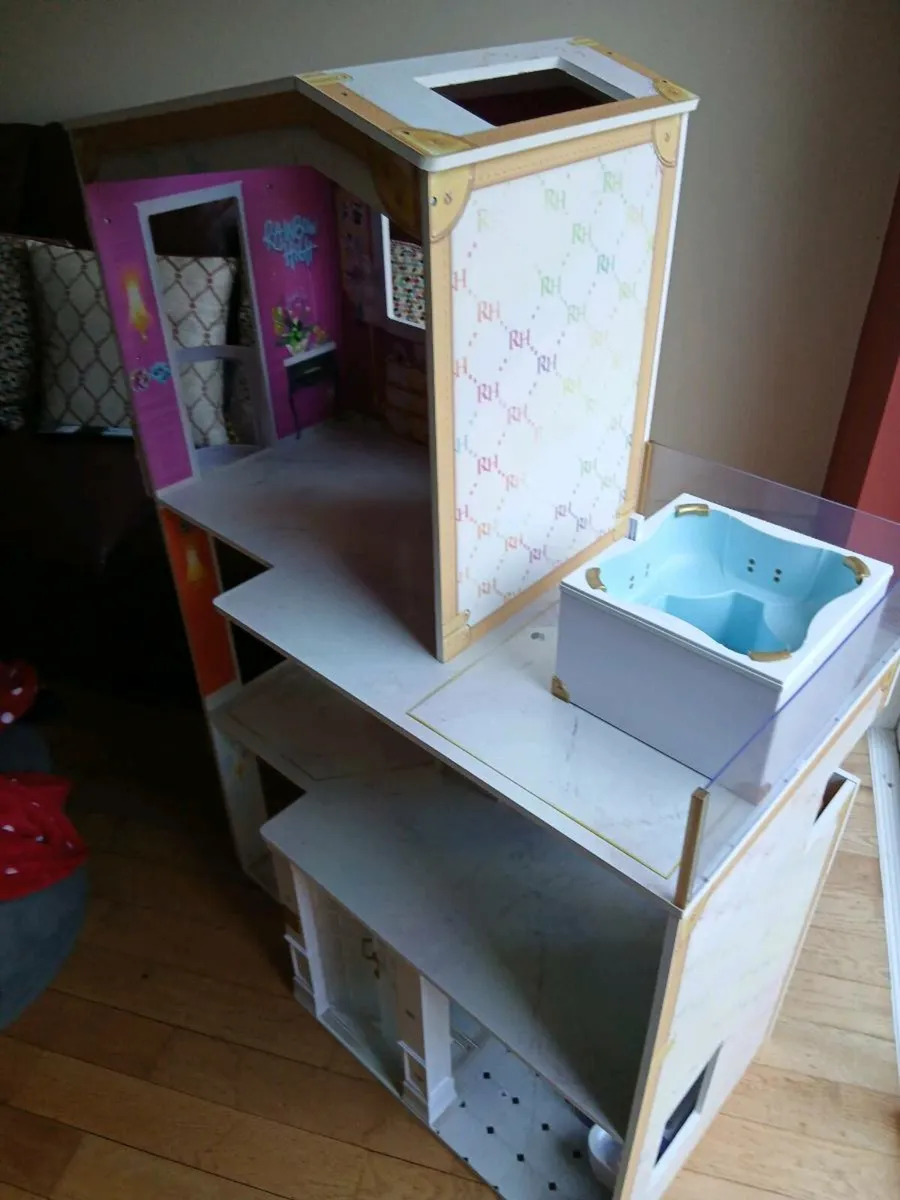 Rainbow high doll house - Image 3