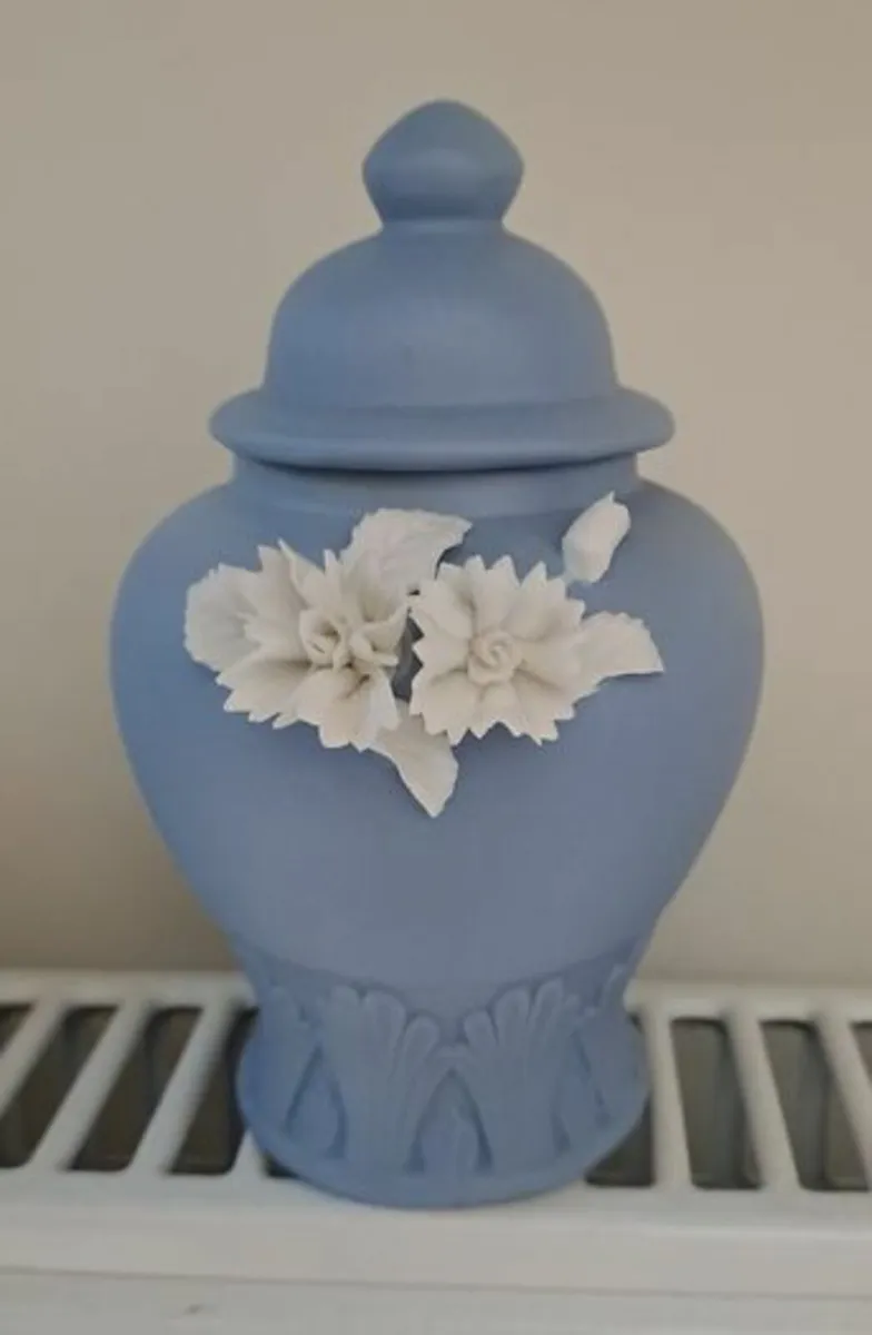 Vintage light blue Jasperware urn - Image 1