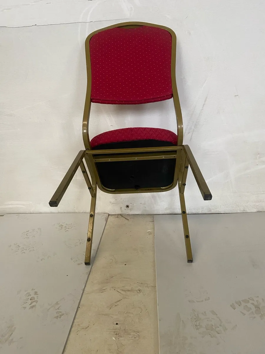 Banquet chairs - Image 1