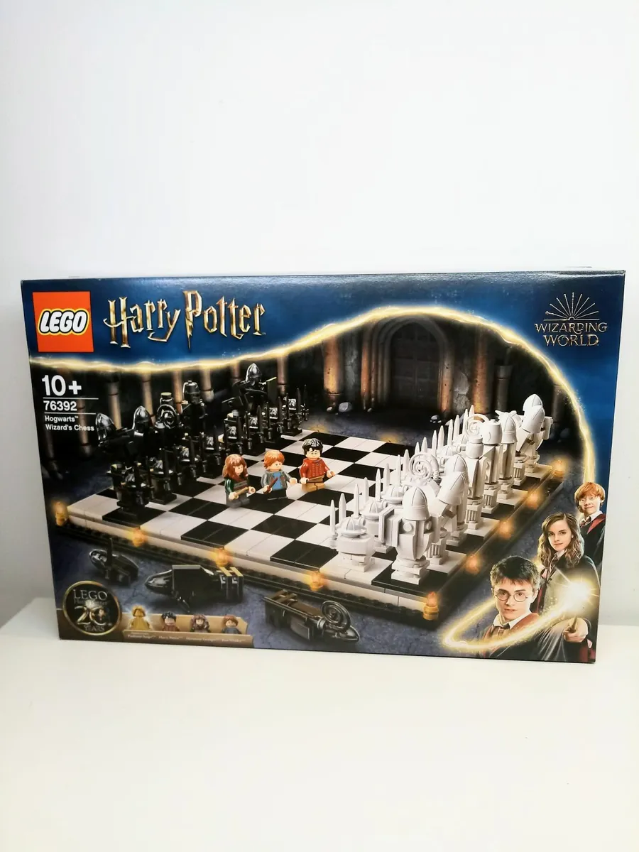LEGO Harry Potter 76392 Hogwarts Wizard's Chess Se - Image 1