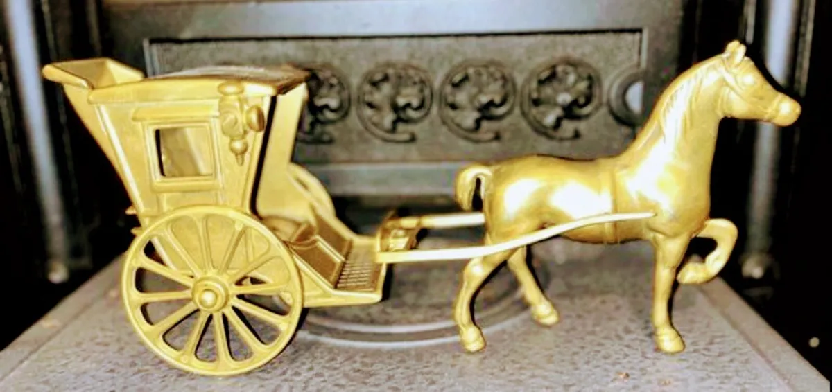 Three brass horse and carts can sell individually - Image 3