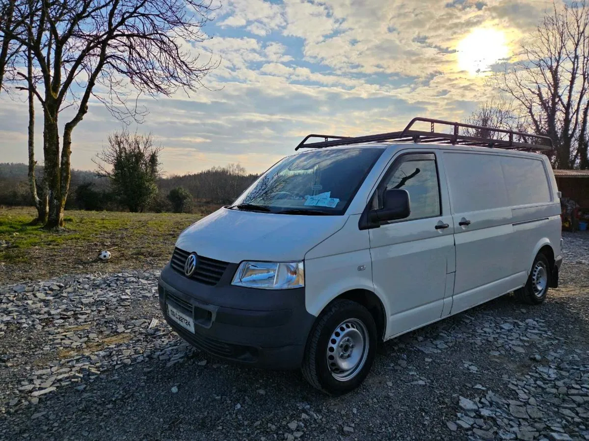 Volkswagen Transporter - Image 3