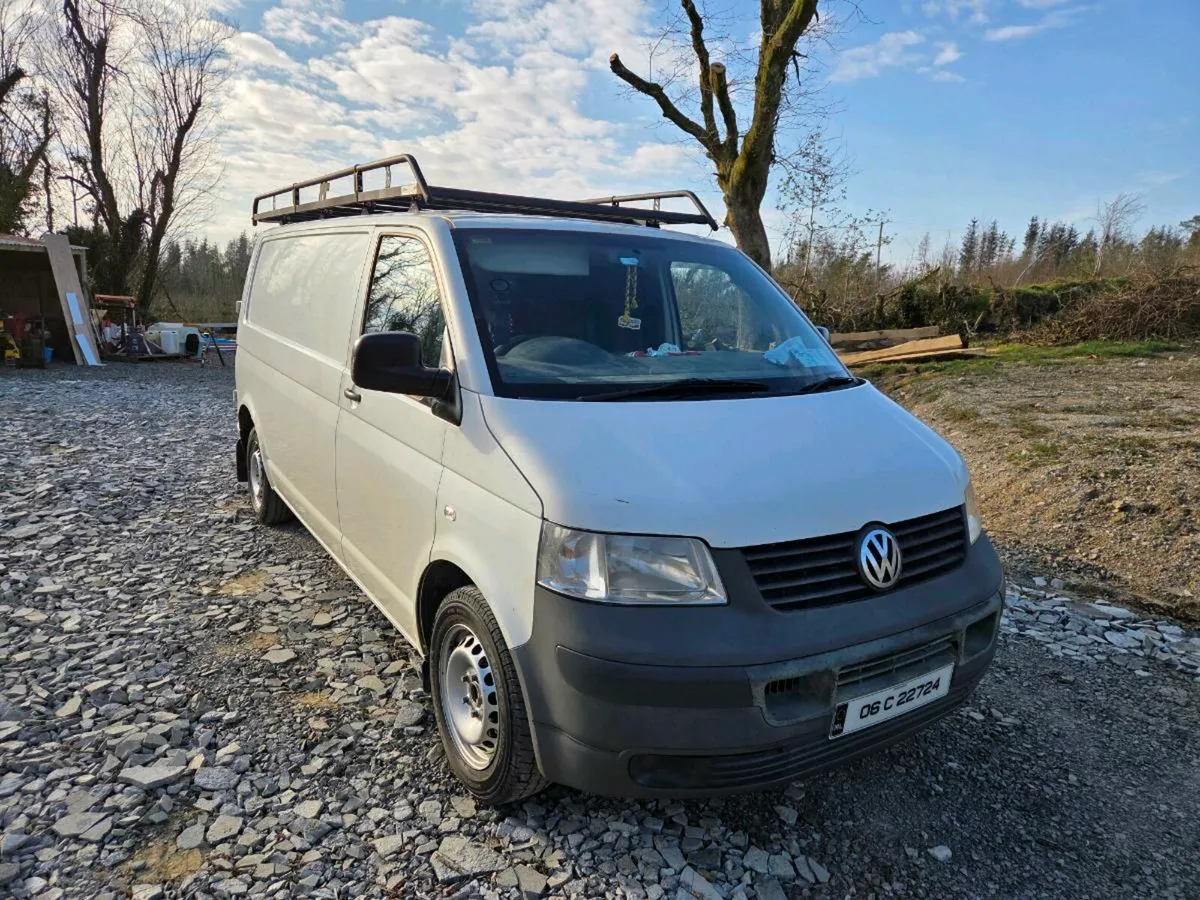 Volkswagen Transporter - Image 1