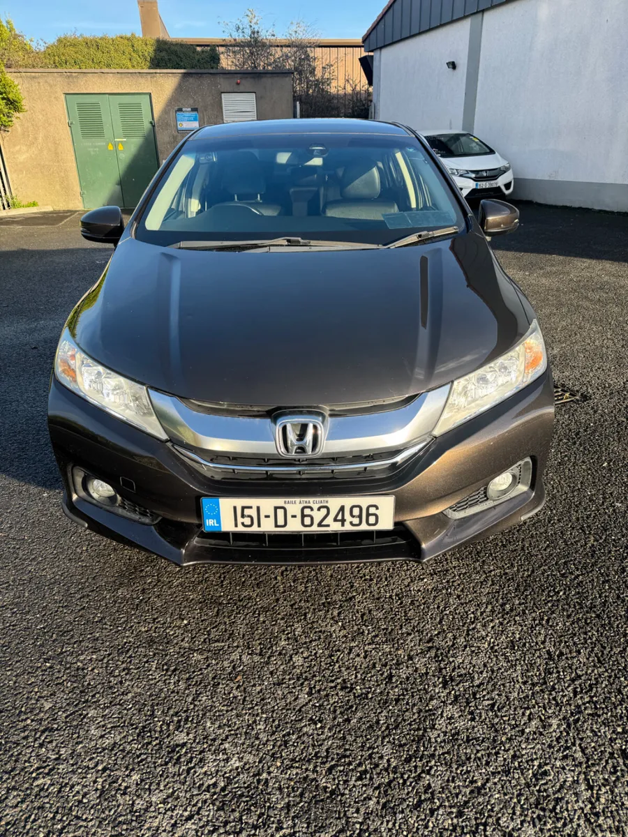 Honda Grace 2015 Automatic 1.5 Hybrid Full Option - Image 3