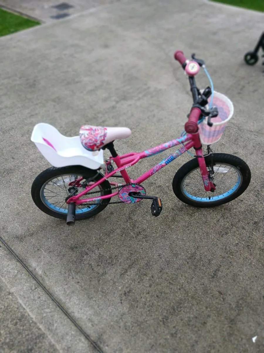 Kids bike - Image 1