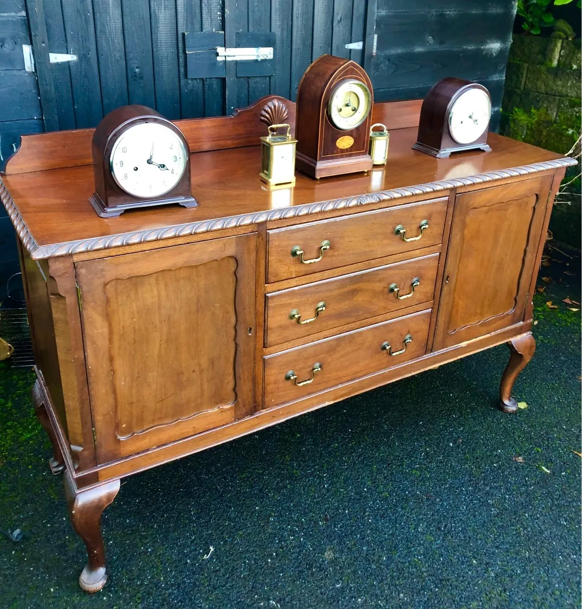 Sideboard - Image 3