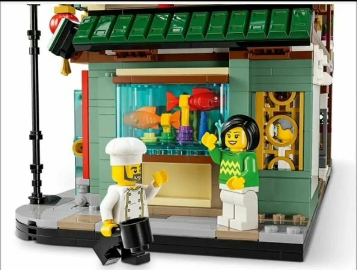 Lego 80113 Chinese Restaurant Family Reunion Celeb - Image 4
