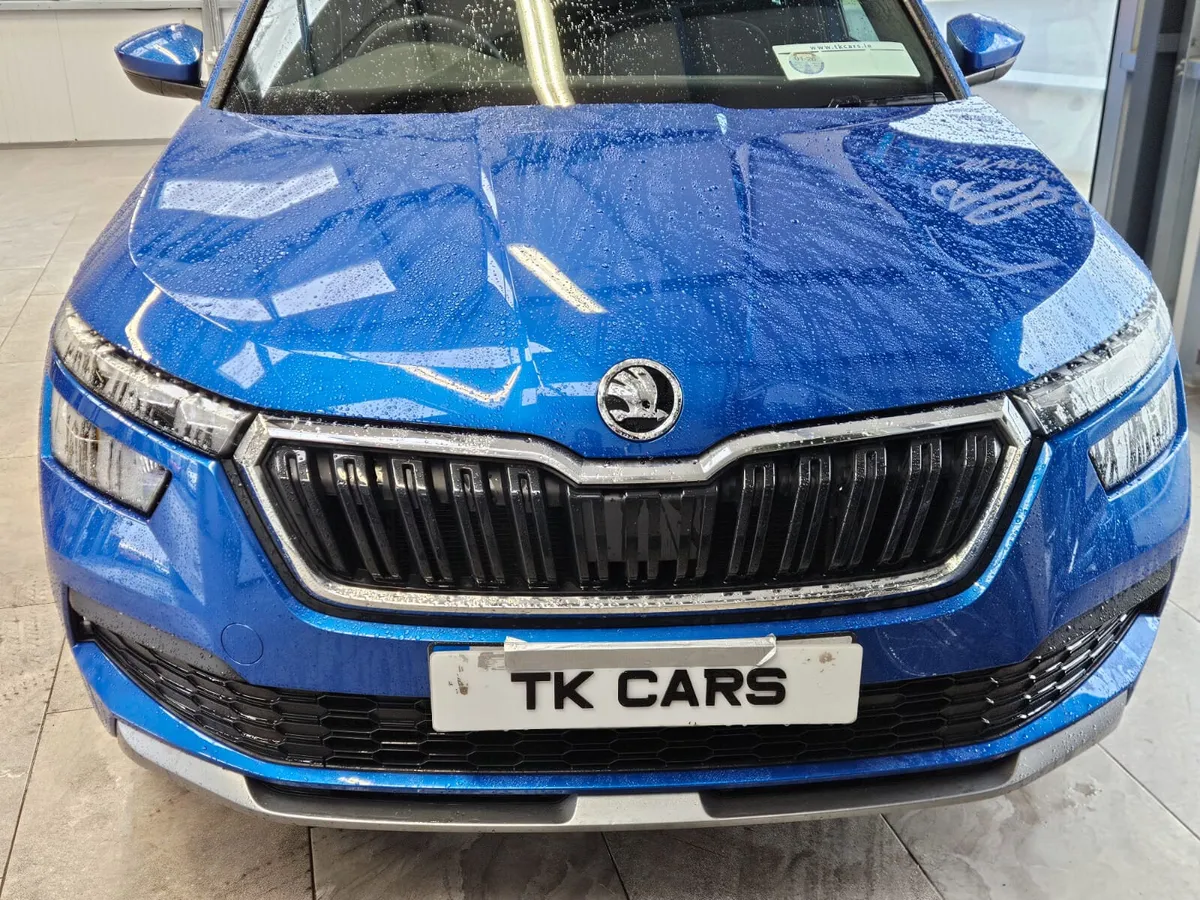 241 SKODA KAMIQ PETROL STYLE EDITION - Image 4