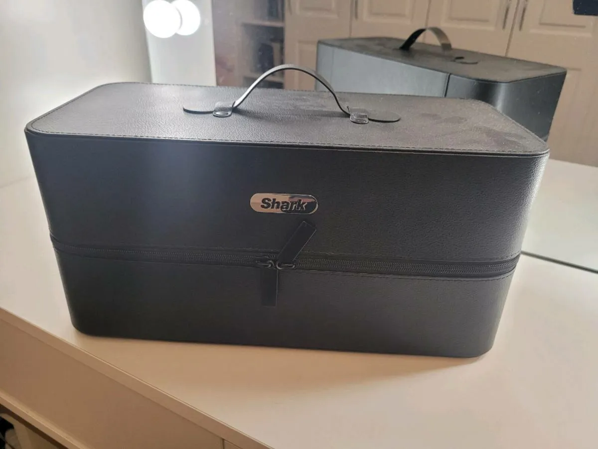 Shark FlexStyle 5-in1 Air Styler and Hair Drier - Image 4