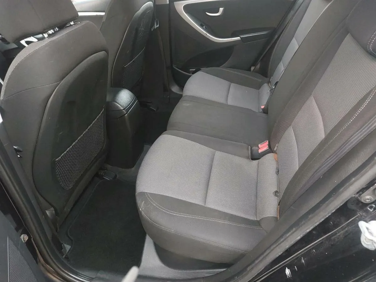 2015hyundai i30 105000 miles nct7/26new nct - Image 4