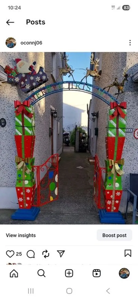 Christmas Arch - Image 2