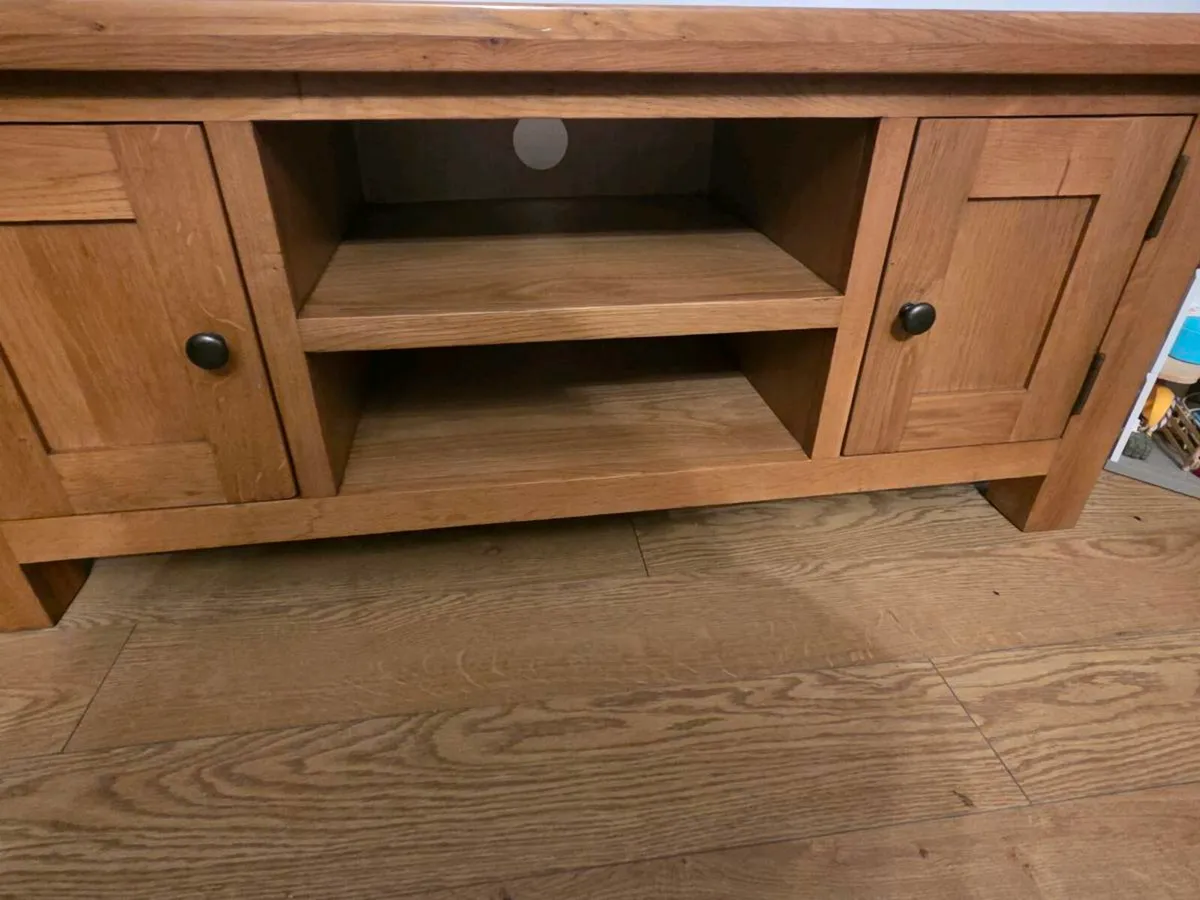 Solid Oak TV Unit - Image 3