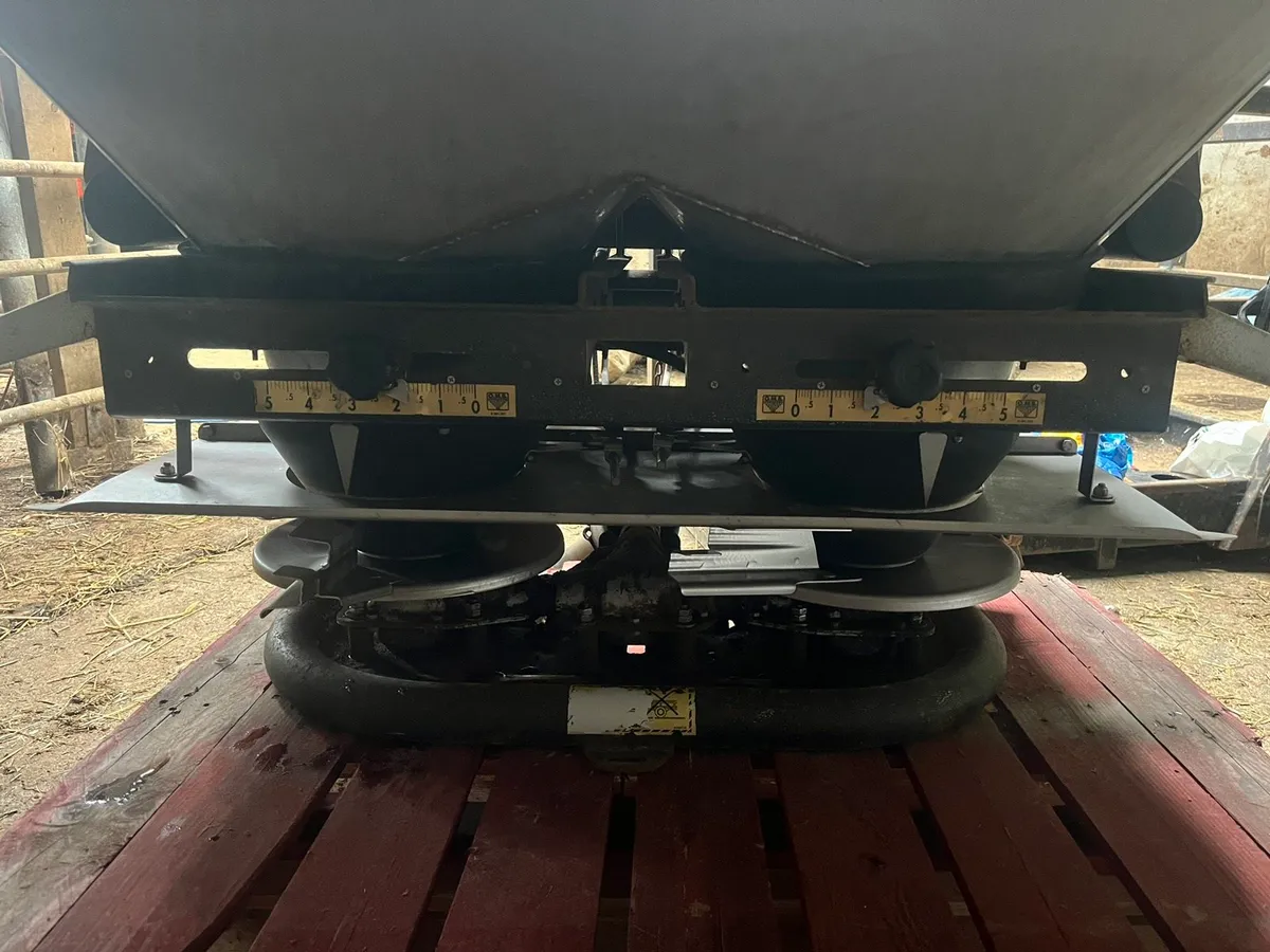 Cavallo fert spreader - Image 1