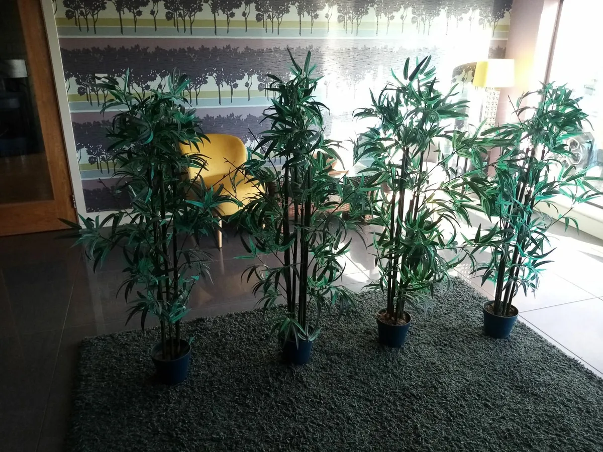 Artificial plants - Image 1