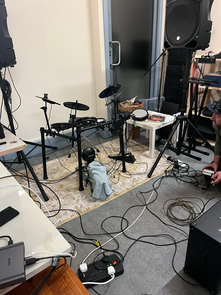 Alesis Nitro Max Electronic Drum kit - Image 2