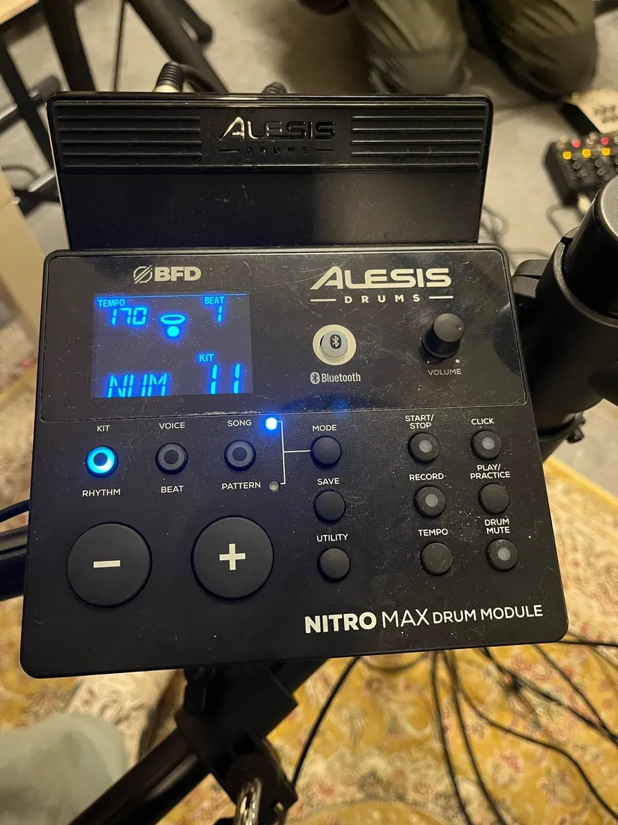 Alesis Nitro Max Electronic Drum kit - Image 4