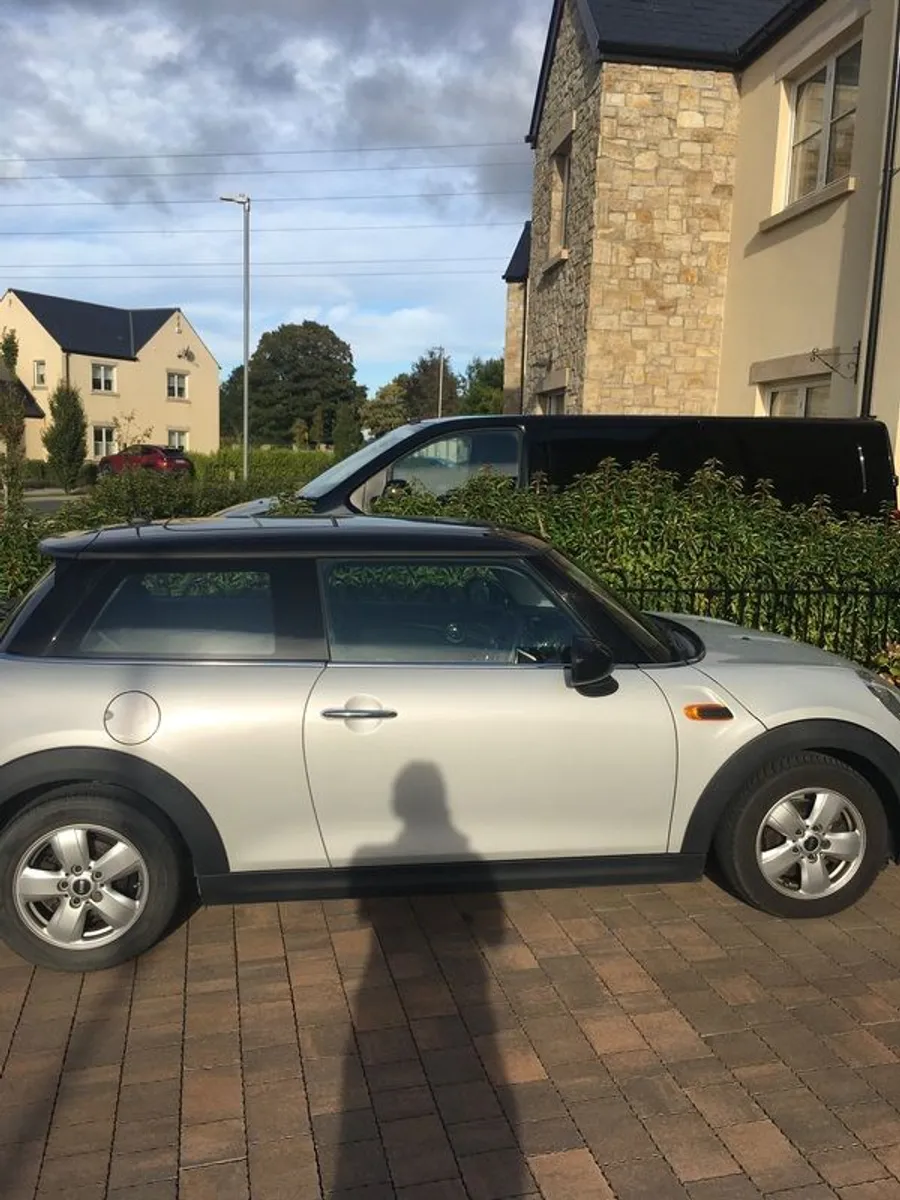 2018 Mini Cooper. 181 WW 1178 - Image 2