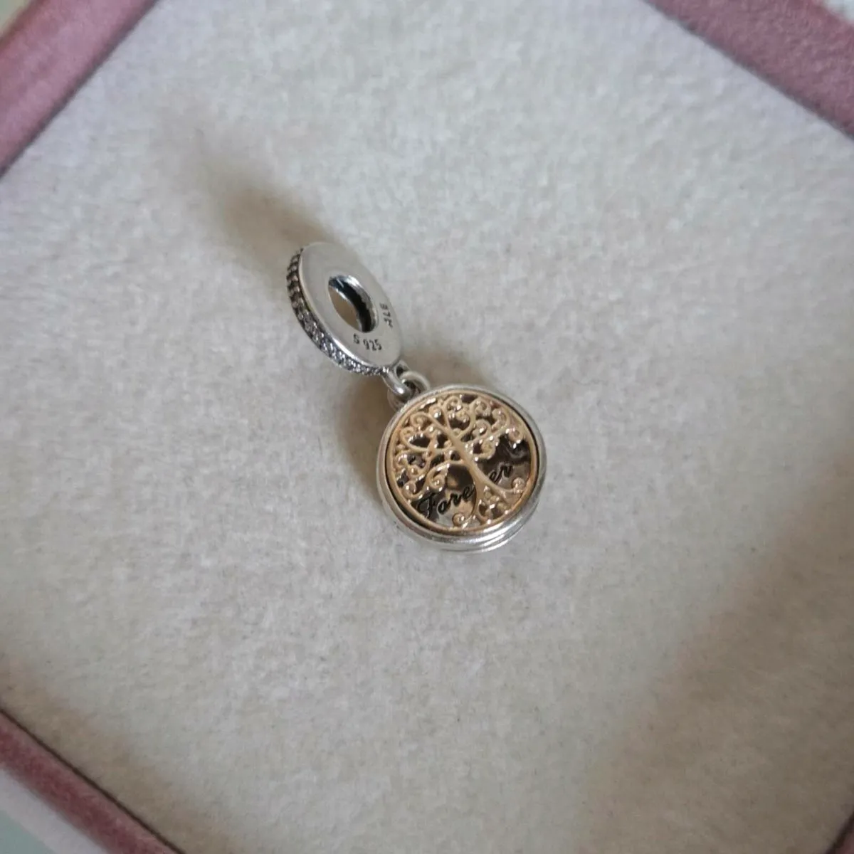 Pandora  14k gold family forever locket charm - Image 1