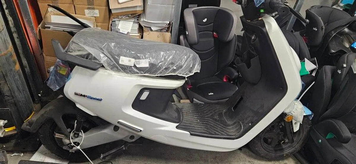 electric moped for parts or repair - Image 1