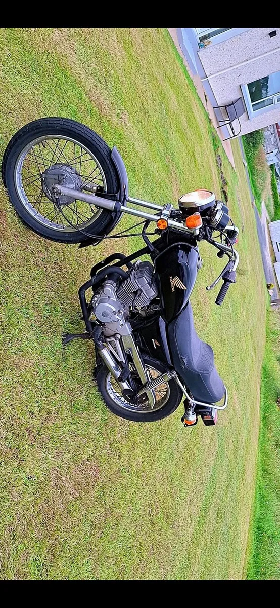 Honda CM250C - Image 3