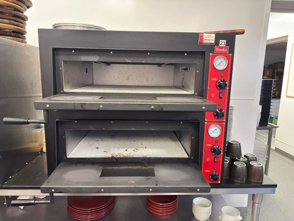 Brand new Pizza oven still in warranty - Image 2