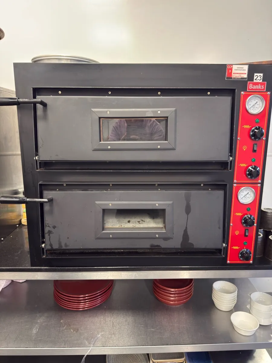 Brand new Pizza oven still in warranty - Image 4