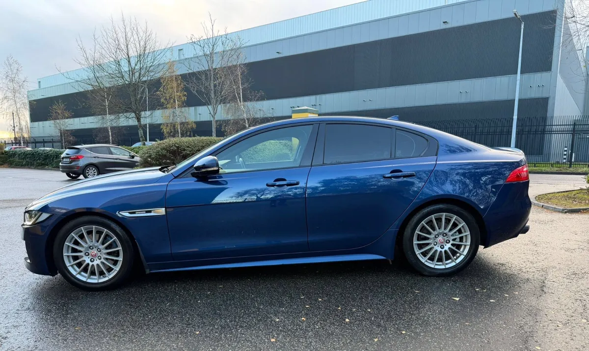 Jaguar XE 2.0D R-Sport Automatic - Image 3