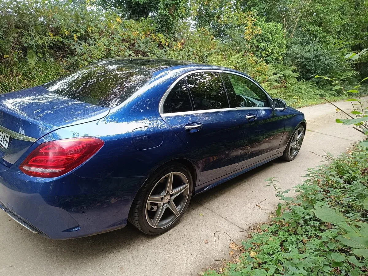 AMG Premium Plus - C Class Mercedes - Petrol - Image 3