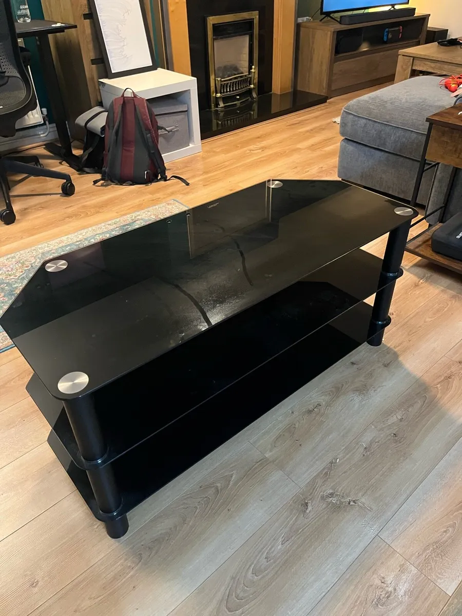 Glass TV stand - Image 2