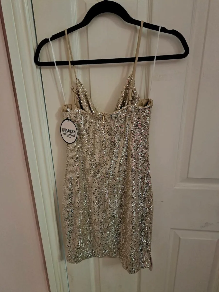 Chi Chi Silver sequin bodycon dress - Image 2