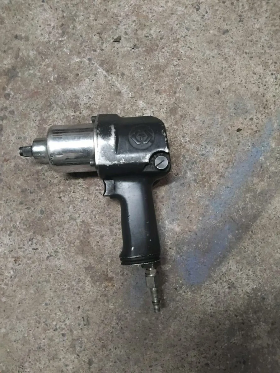 Impact wrench - Image 1
