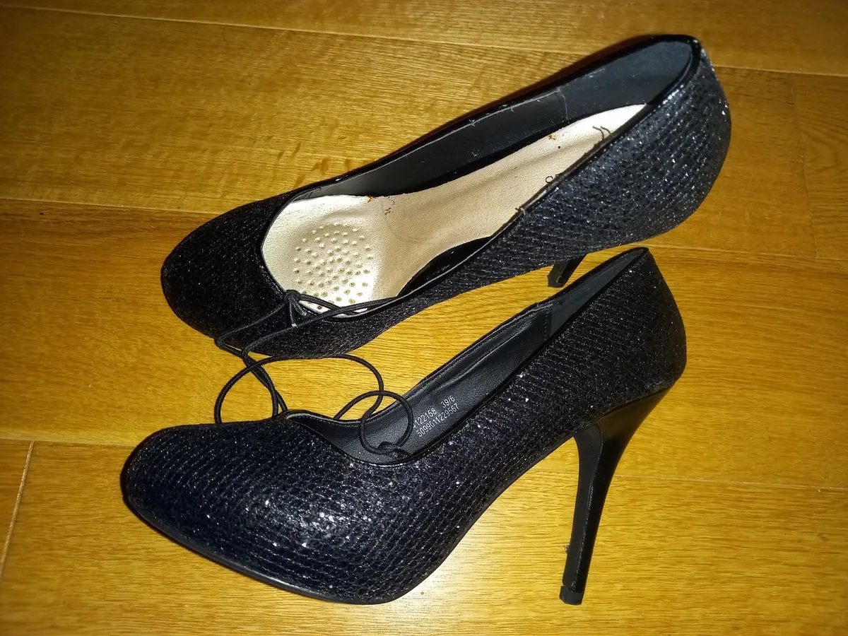 New Dunnes black shoes - Image 1