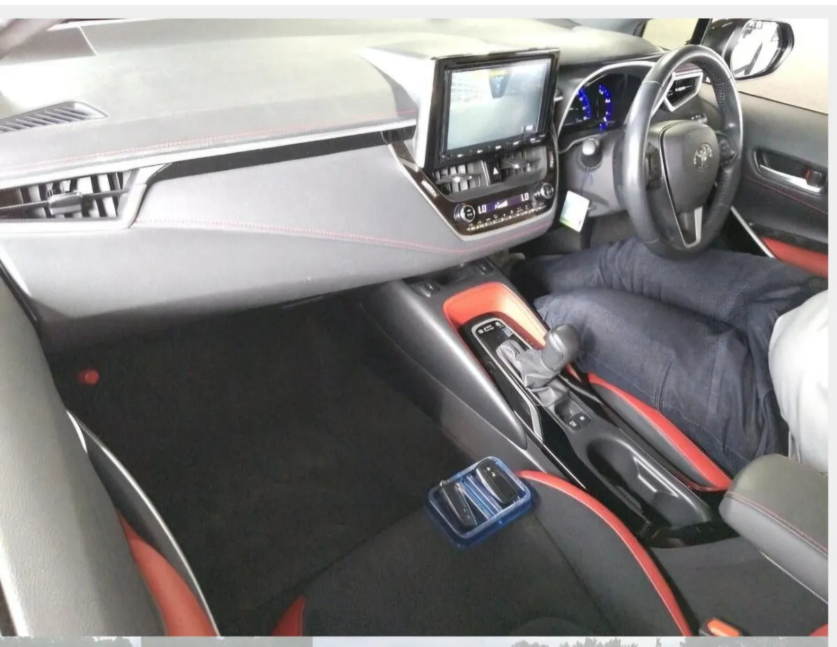 Corolla Sport - Image 4