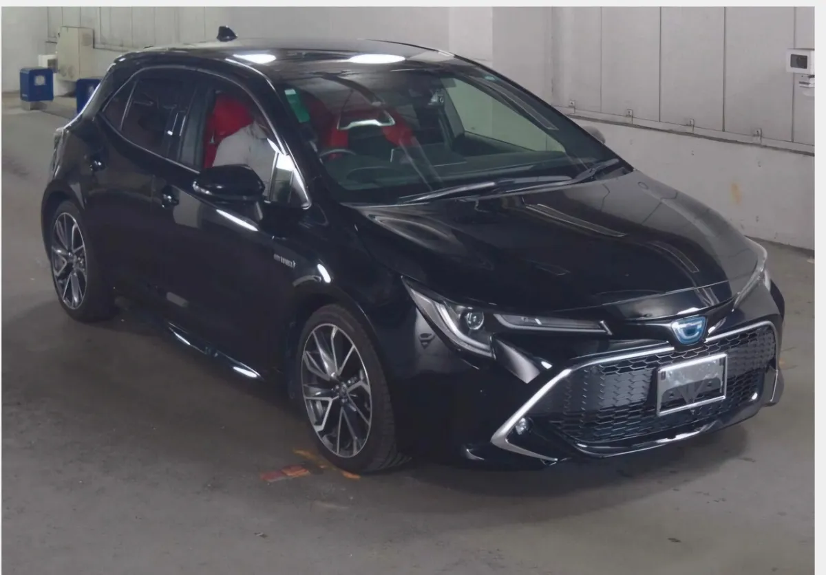 Corolla Sport - Image 1