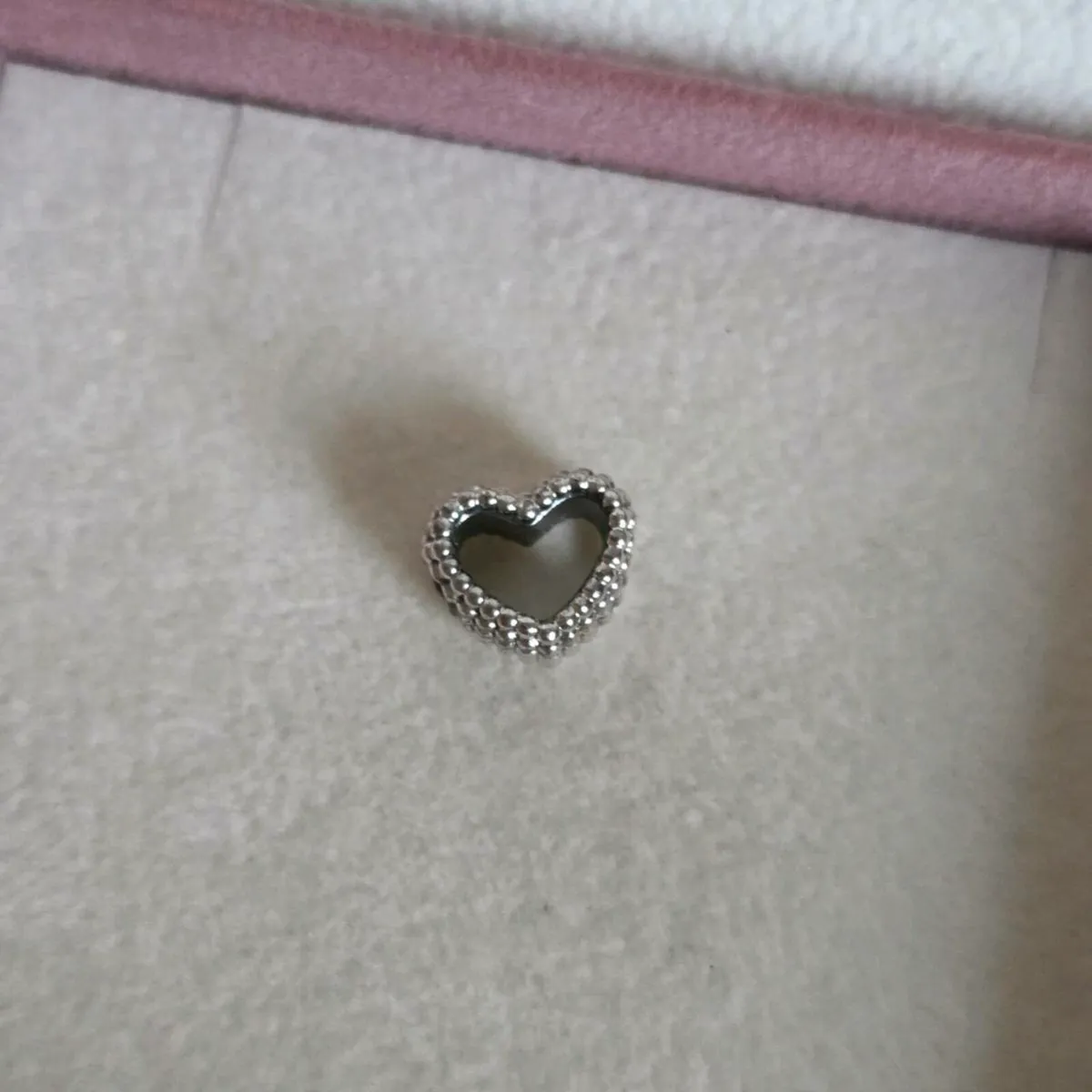 Pandora heart charm - Image 1