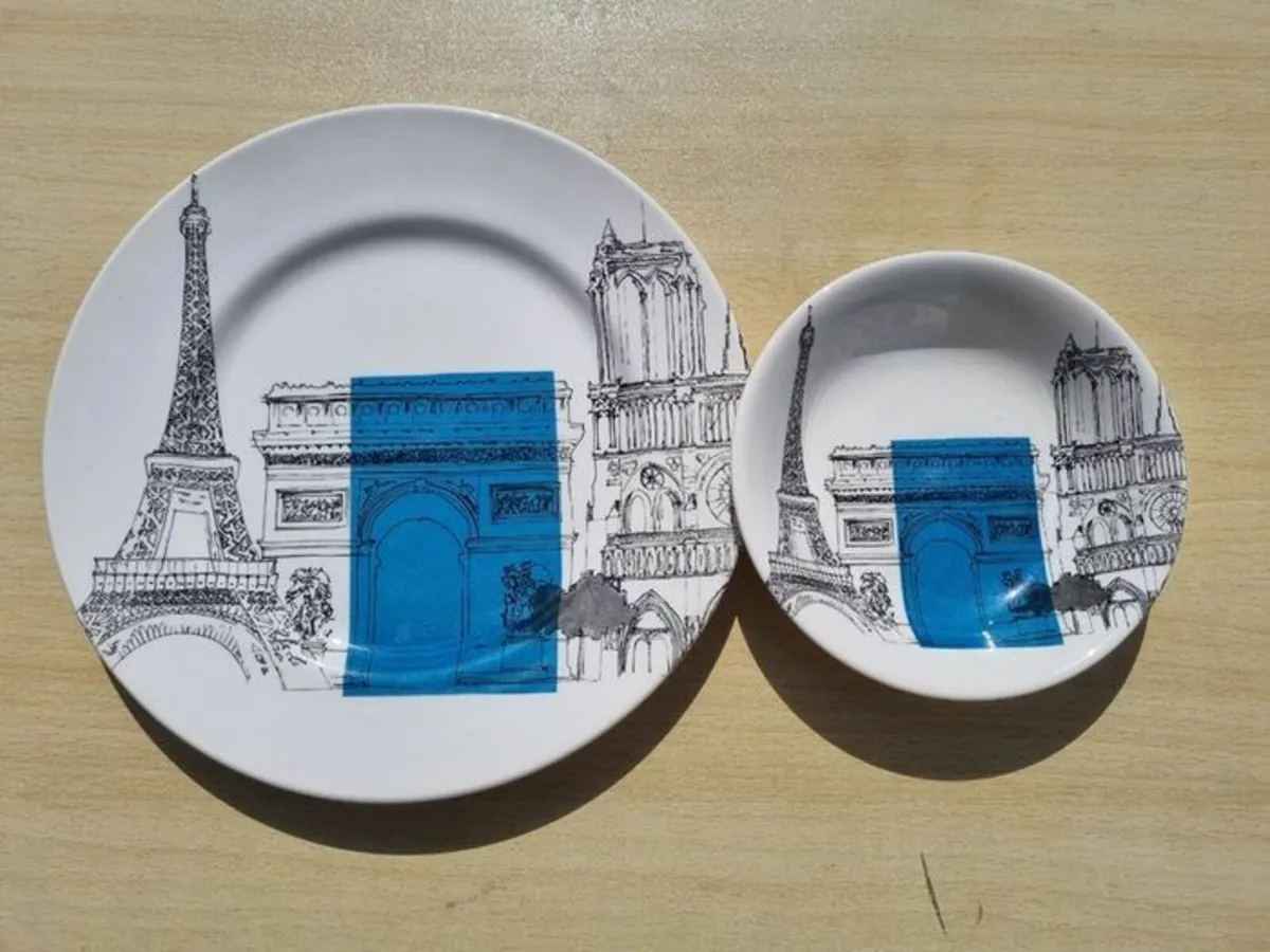 Poole Pottery cities in sketch - Paris - Image 1