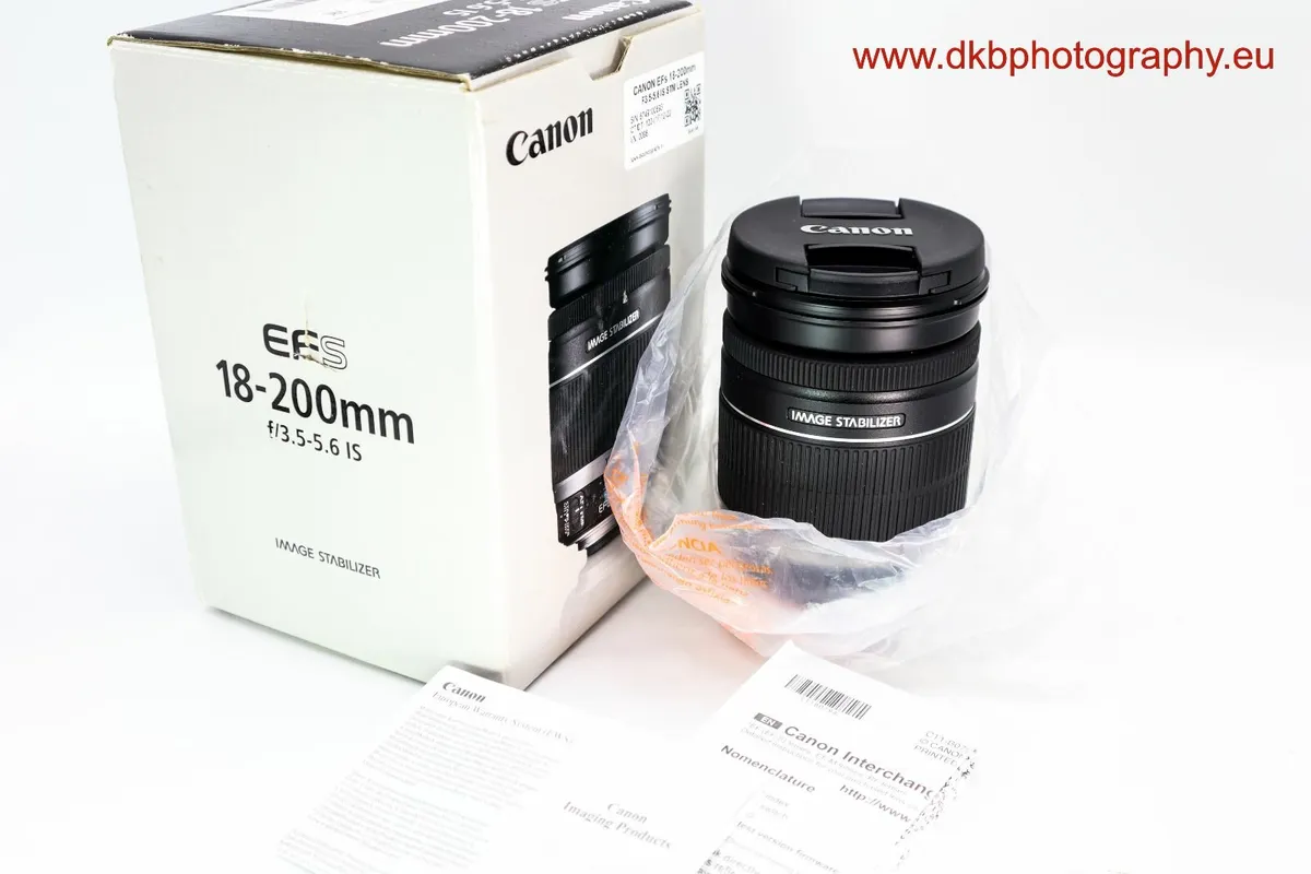 CANON EF-S18-200mm F3.5-5.6 IS LENS #098 - Image 1