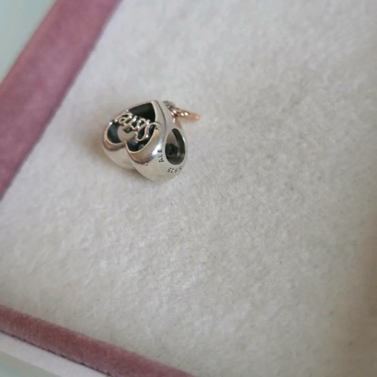 Pandora sister heart charm perfect condition - Image 4
