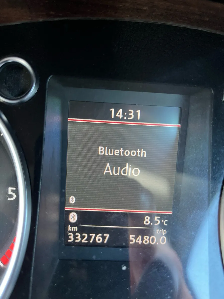 Volkswagen Passat - Image 4