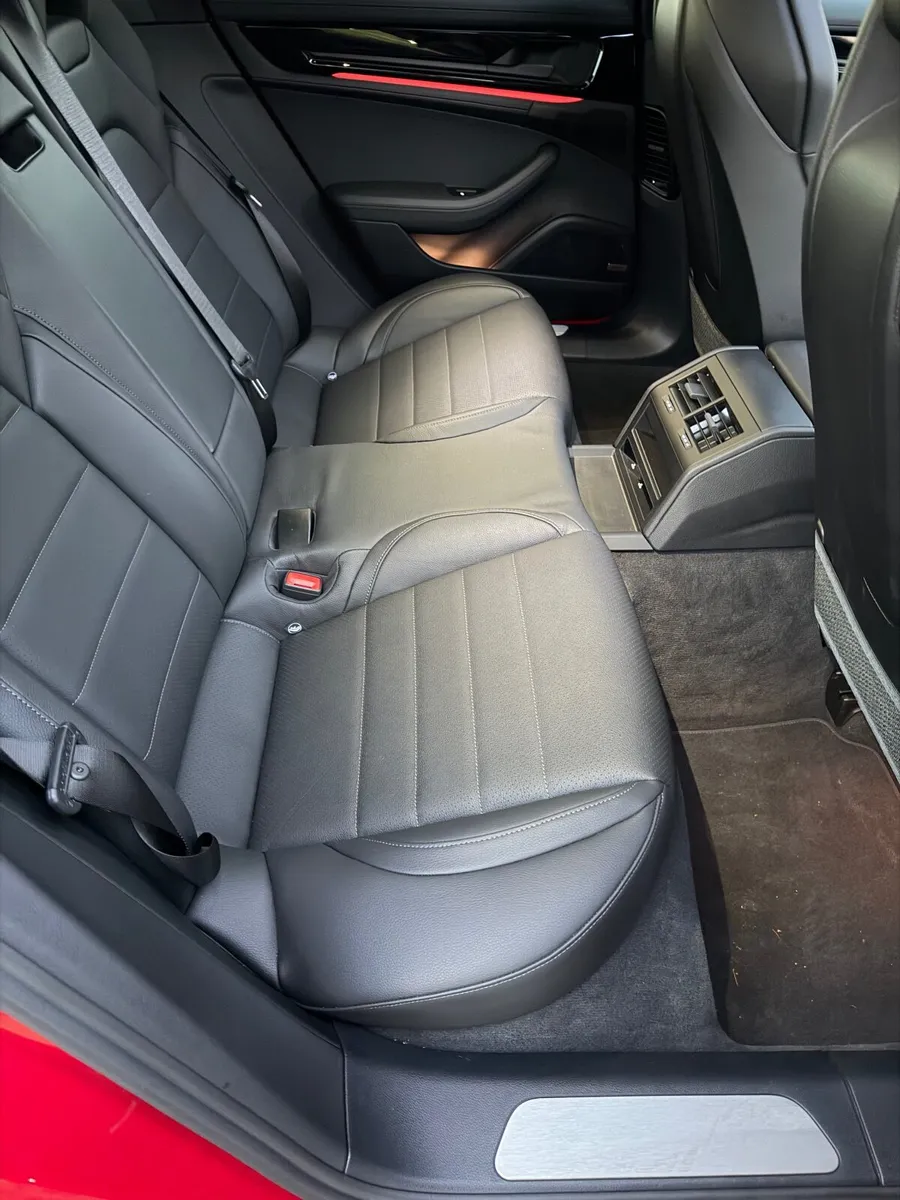 Porsche Panamera 2025 - Image 4