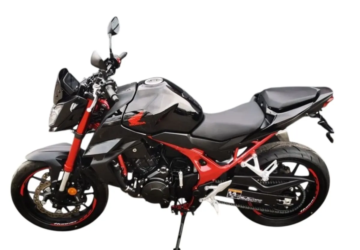 Honda CB750 Hornet - Image 4