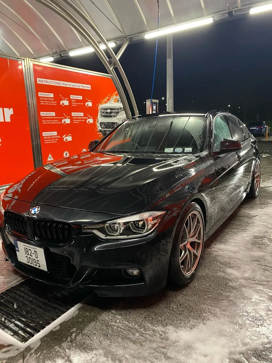 BMW 320i 2018 M Sport (Low mileage) - Image 1