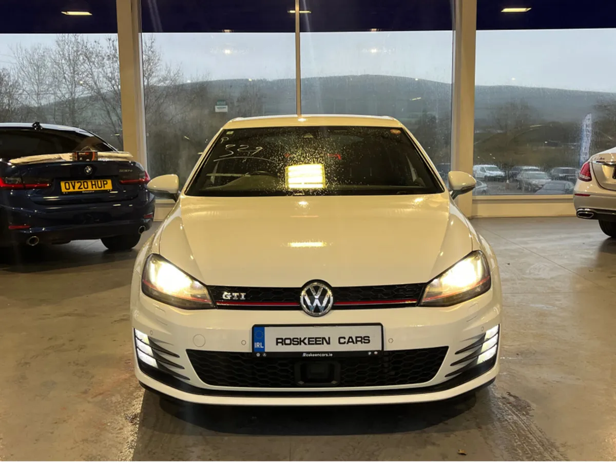 Volkswagen Golf 2.0 Gti Hatchback Dsg Automatic - Image 2