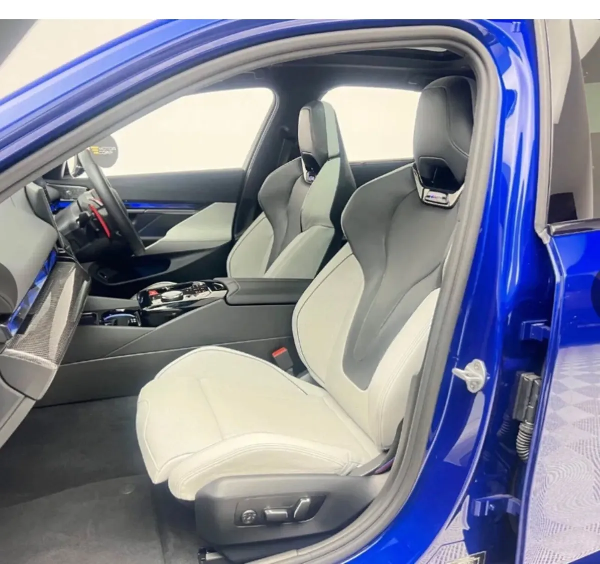 BMW M5 2025 - Image 4