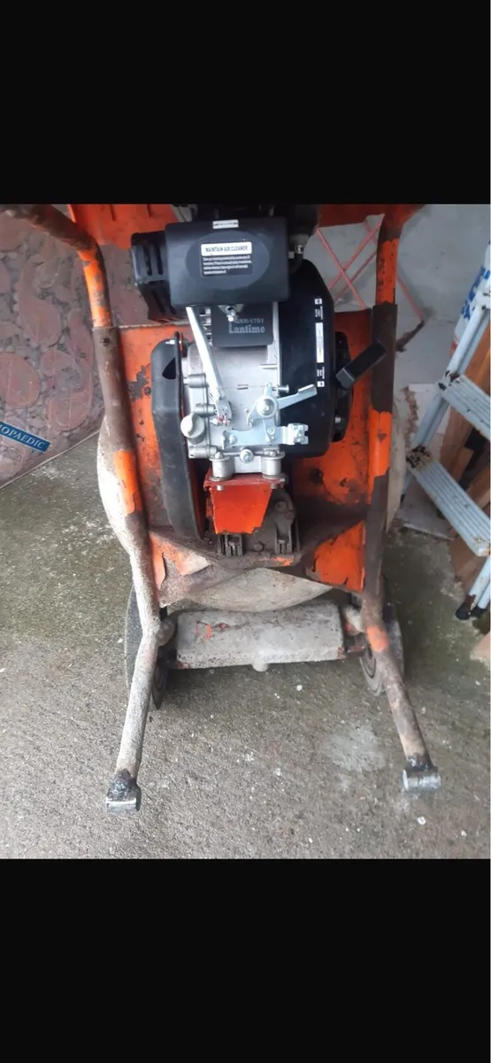 Cement Mixer - Image 1