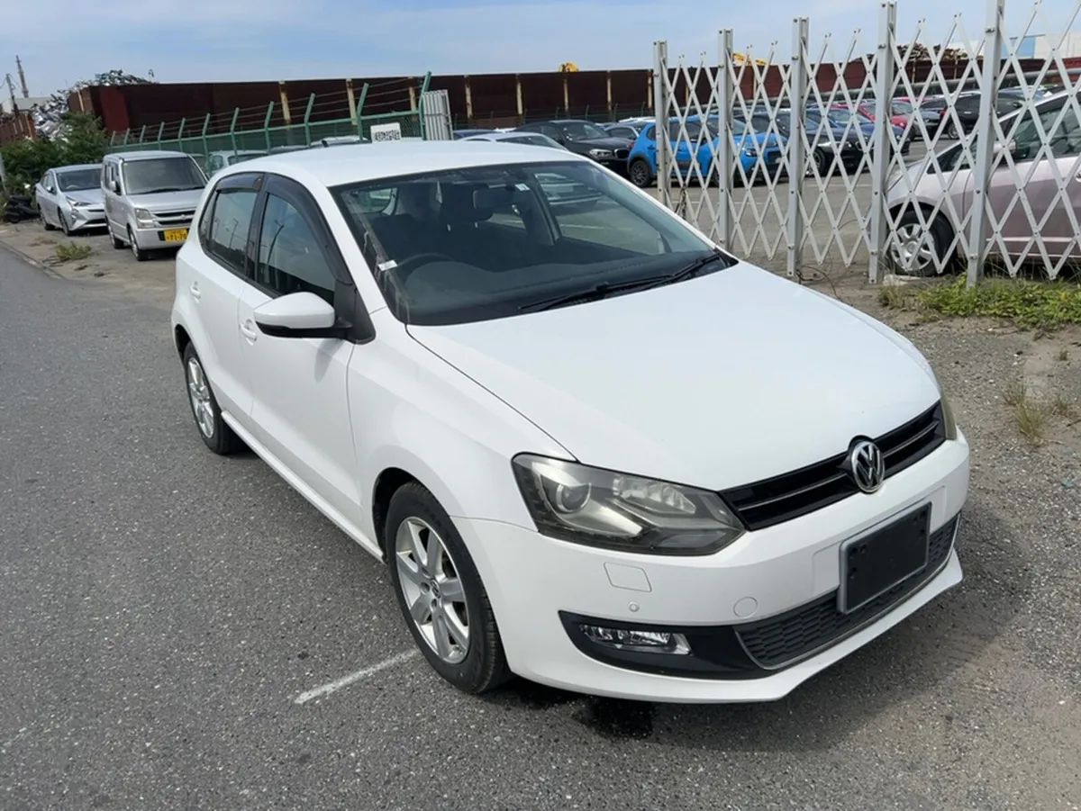 Volkswagen Polo HIGHLINE 1.2 PETROL AUTOMATIC 5DR - Image 1