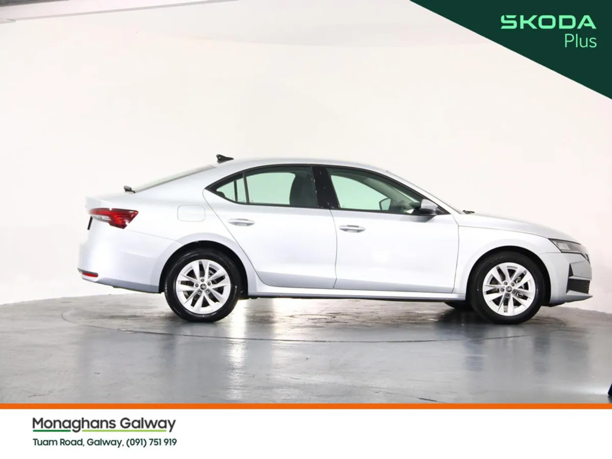 Skoda Octavia SE 1.5 TSI 115HP DSG 5DR - Image 2